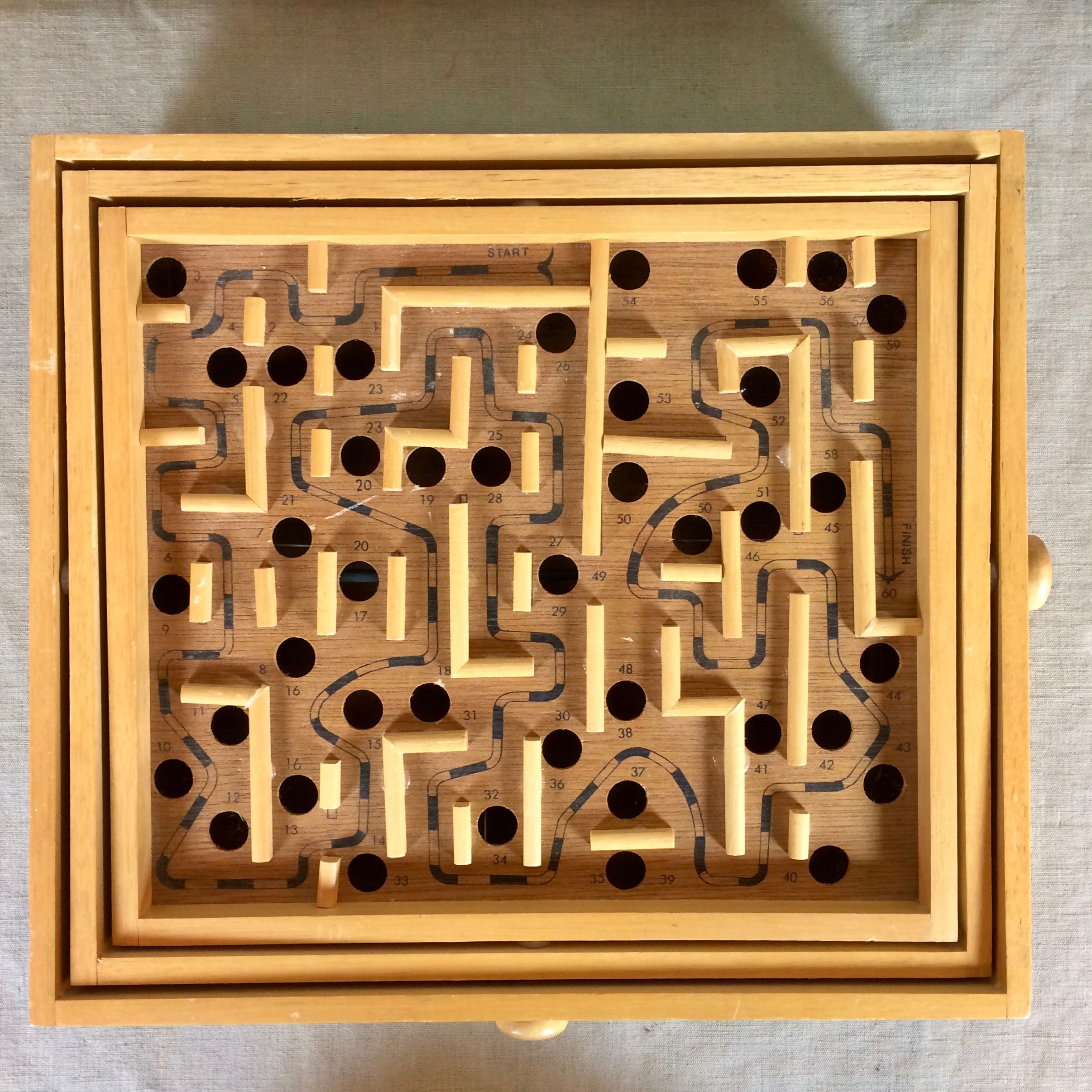 Gioco Labirinto In Legno 33,5 Cm - Gioco Di Equilibrio E Coordinazione Occhio-Mano Per Famiglie